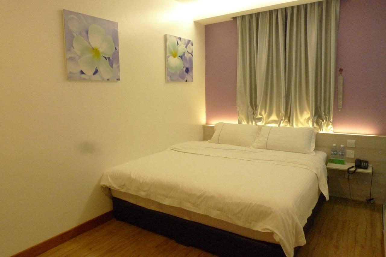 เอพลัส บูทีค โฮเต็ล Hotel เซอกินชัน ภายนอก รูปภาพ